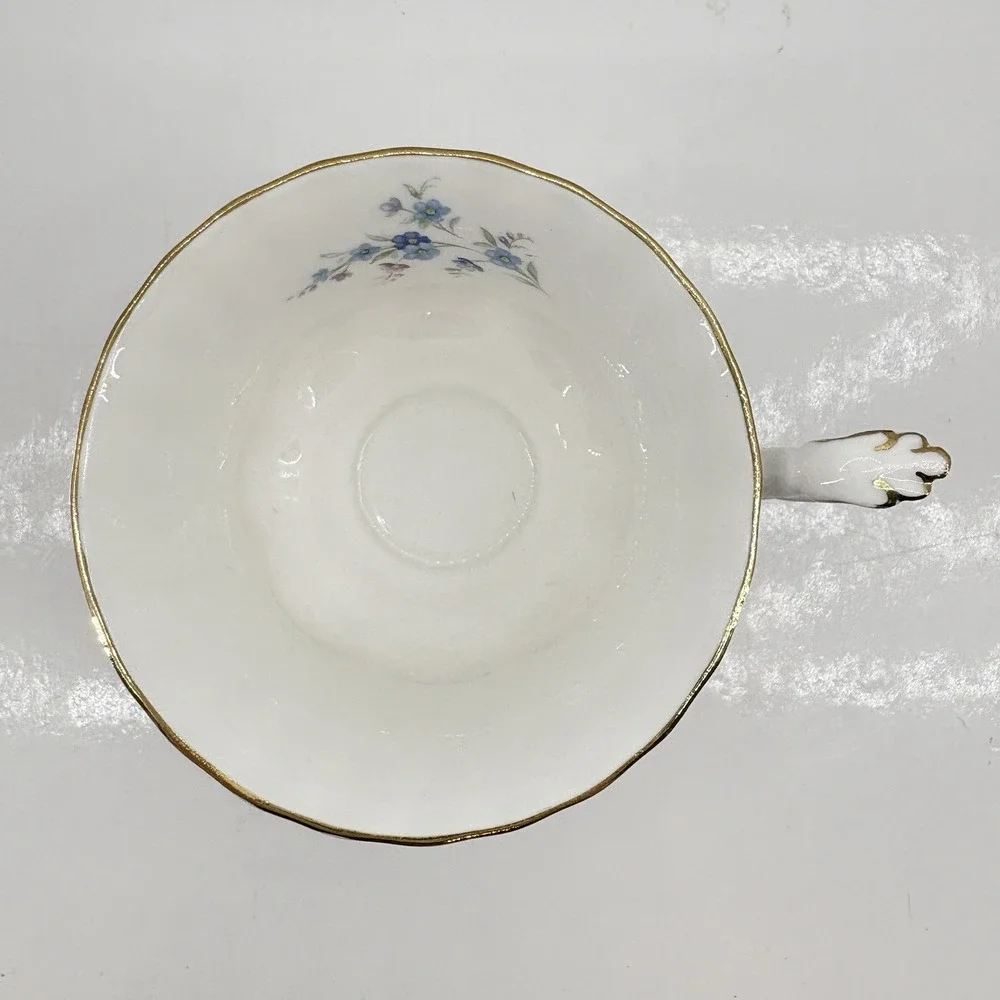 Vintage Royal Albert Memory Lane Tea Cup &‎ Saucer England Blue Floral Gold Trim